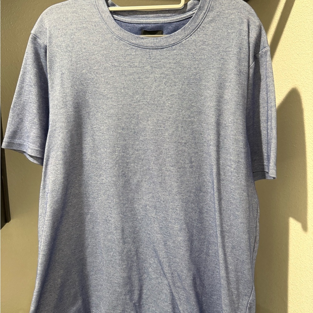 14th & Union Light Blue Short Sleeve Tee